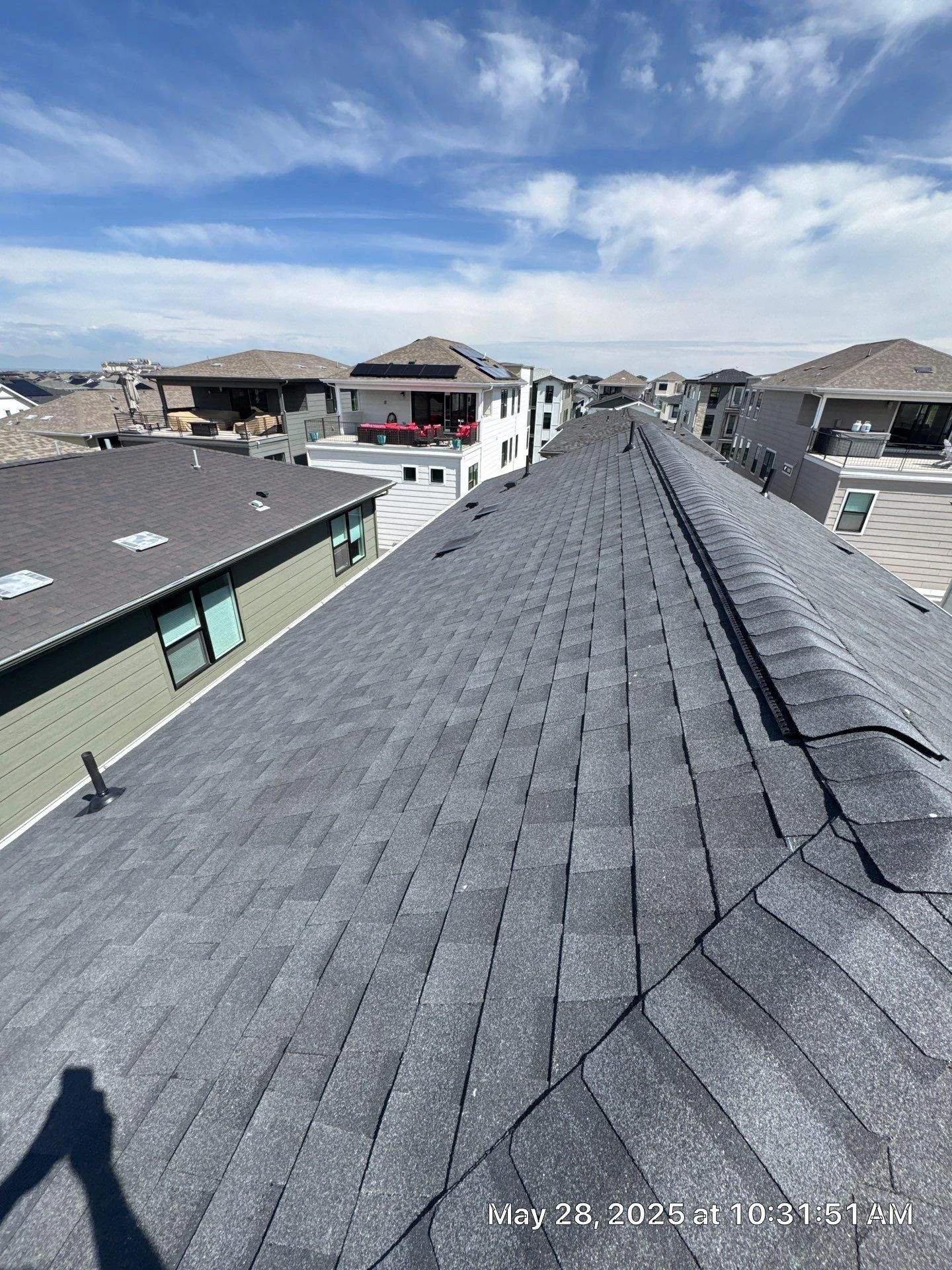Close-up of a Colorado shingle roofline